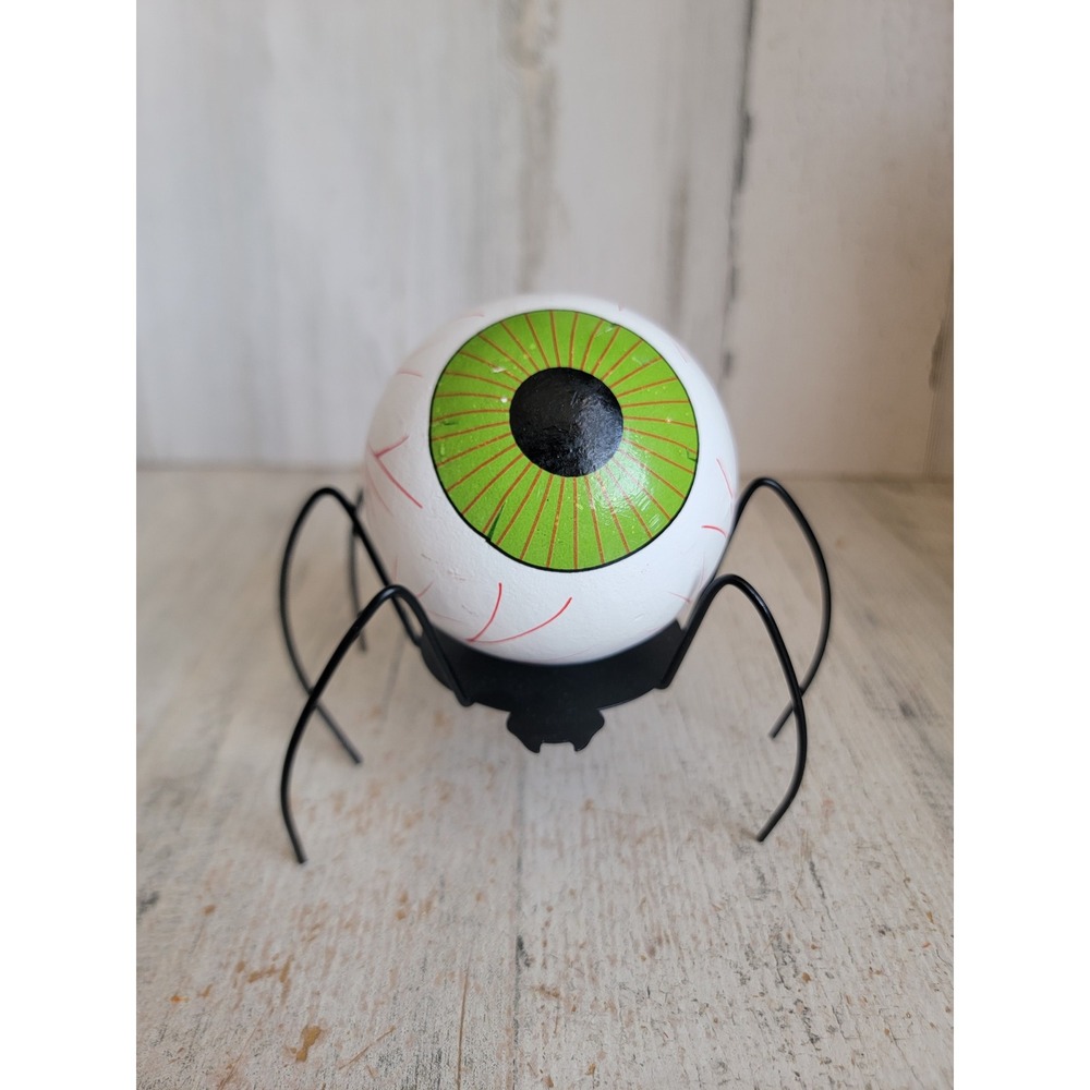 Eyeball spider Halloween creepy spooky home decor figure crawl scary blood shot